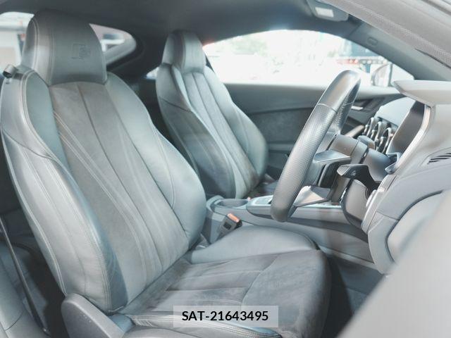 Audi TT 2018-07 8411305-27