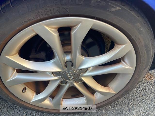 Audi TT 2008-03 8411310-9