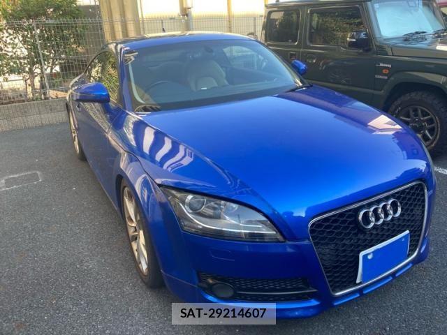 Audi TT 2008-03 8411310-1