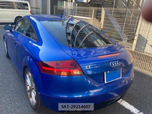 Audi TT 2008-03 8411310-2