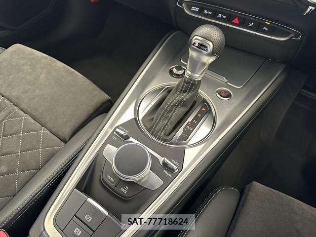 Audi TT 2022-05 8411303-10
