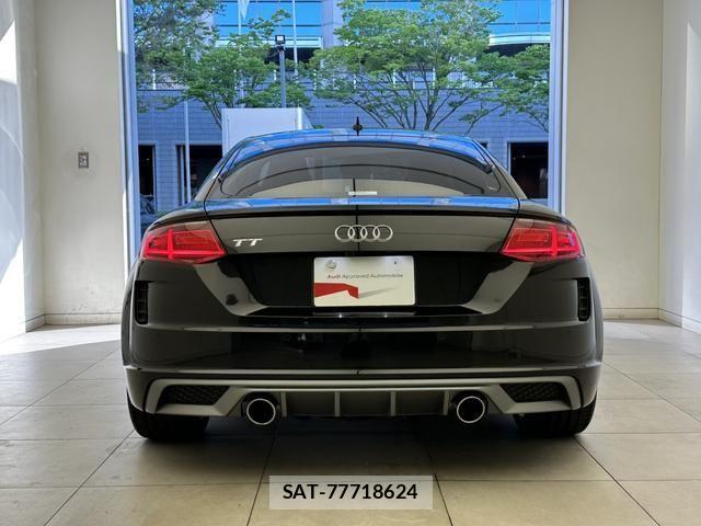 Audi TT 2022-05 8411303-14