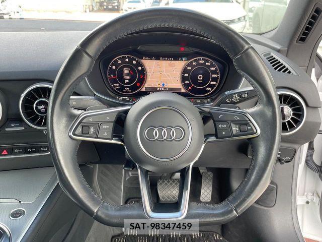 Audi TT 2015-08 8523654-11