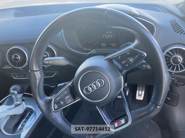 Audi TT 2021-09 8523652-12