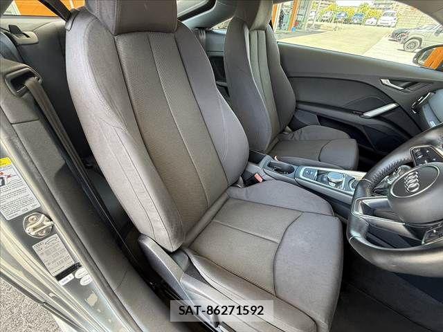 Audi TT 2015-09 8523653-15