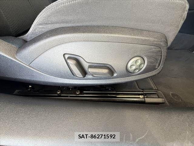 Audi TT 2015-09 8523653-21