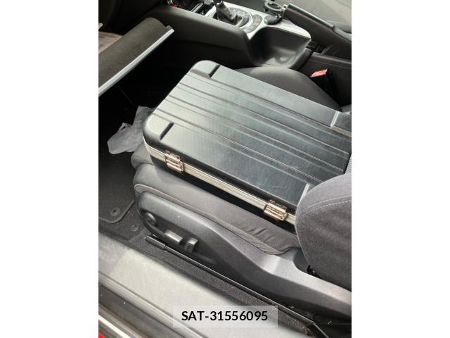 Audi TT 2008-06 8561222-13