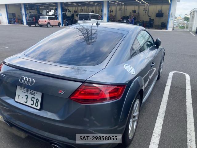 Audi TT 2016-03 8561220-2