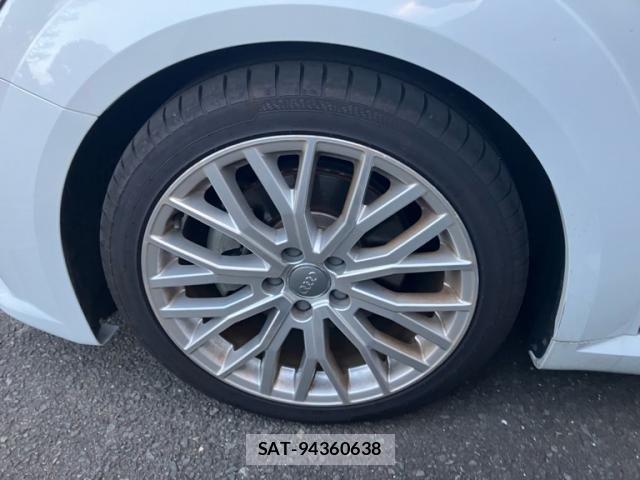 Audi TT 2017-04 8625886-9