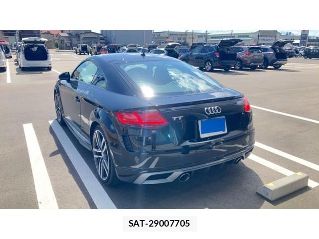Audi TT 2022-03 8625882-1