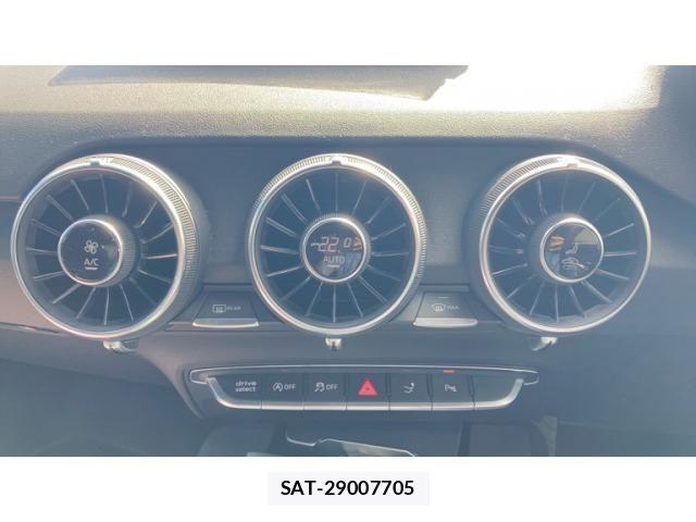 Audi TT 2022-03 8625882-3