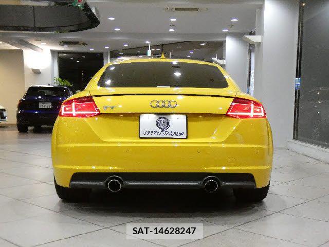 Audi TT 2016-06 8658101-5