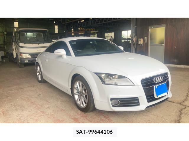 Audi TT 2013-11 8740680-2