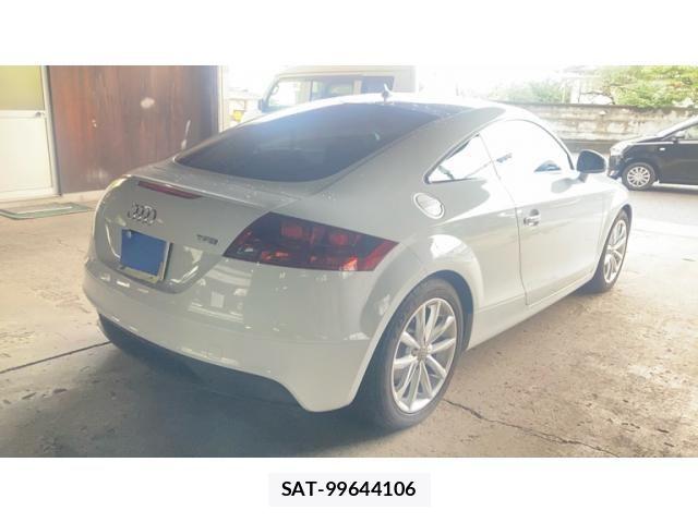 Audi TT 2013-11 8740680-4