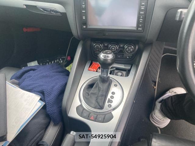 Audi TT 2009-09 8740681-19