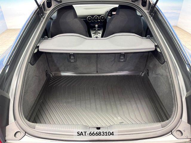 Audi TT 2018-05 8779560-10