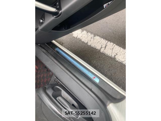 Audi TT 2012-07 8848286-10