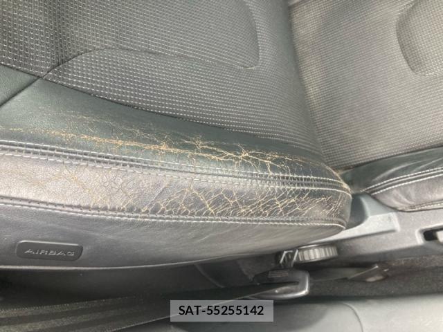 Audi TT 2012-07 8848286-14