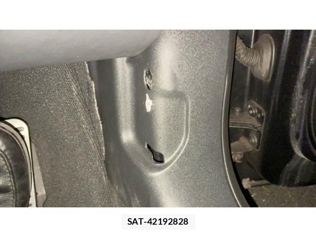 Audi TT 2008-12 8878765-21