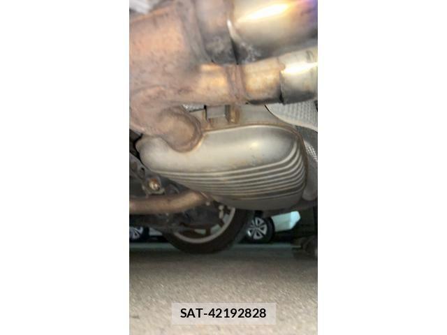 Audi TT 2008-12 8878765-23