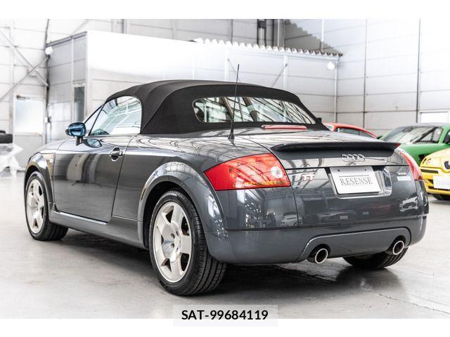 Audi TT ROADSTER 2002-05 2660105-7