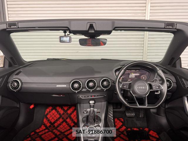 Audi TT ROADSTER 2016-11 7960584-16