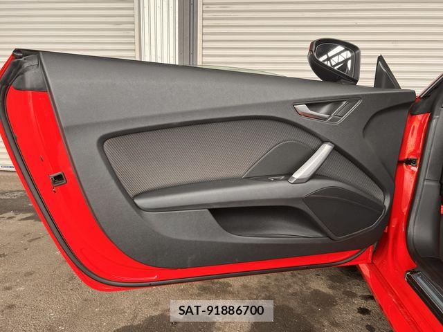 Audi TT ROADSTER 2016-11 7960584-23