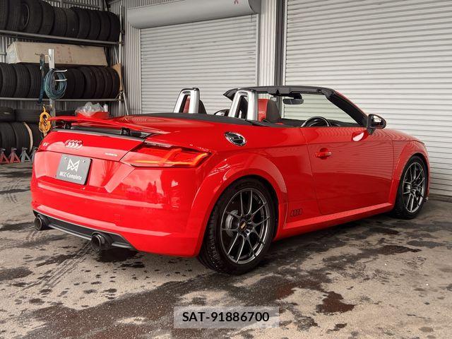 Audi TT ROADSTER 2016-11 7960584-3