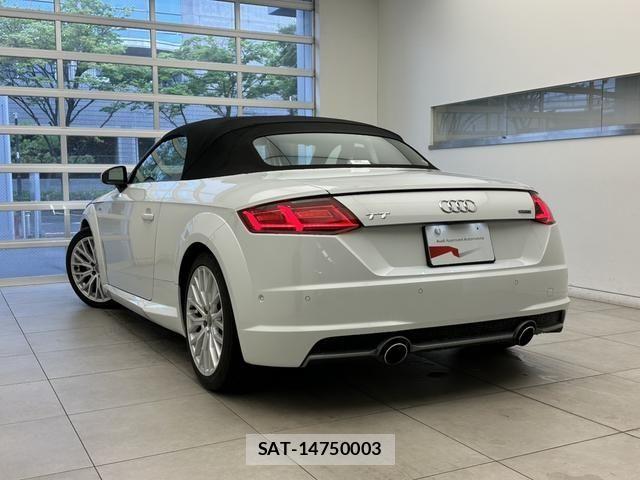 Audi TT ROADSTER 2015-09 8072929-2