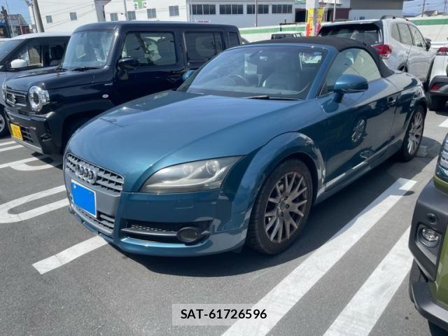 Audi TT ROADSTER 2007-12 8098087-1