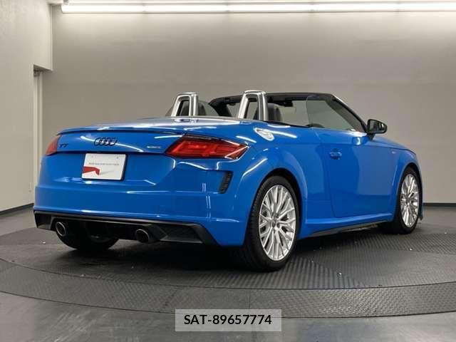 Audi TT ROADSTER 2020-02 8313189-1