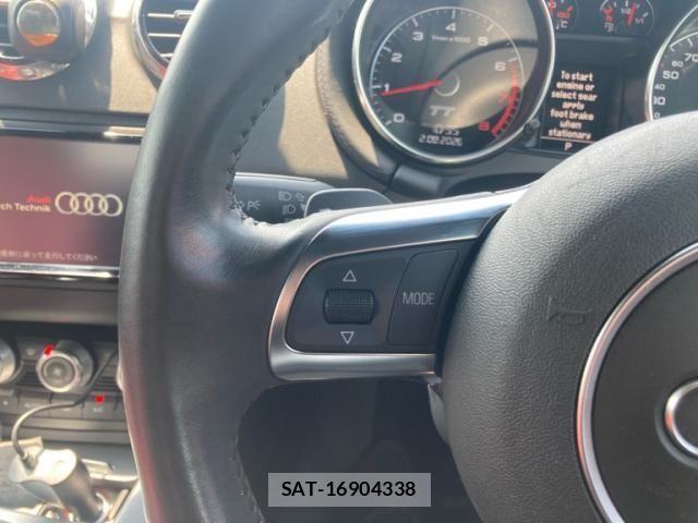 Audi TT ROADSTER 2013-06 8364852-15