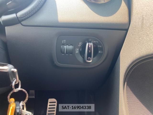 Audi TT ROADSTER 2013-06 8364852-16