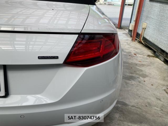 Audi TT ROADSTER 2016-06 8740682-11
