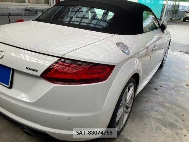 Audi TT ROADSTER 2016-06 8740682-8