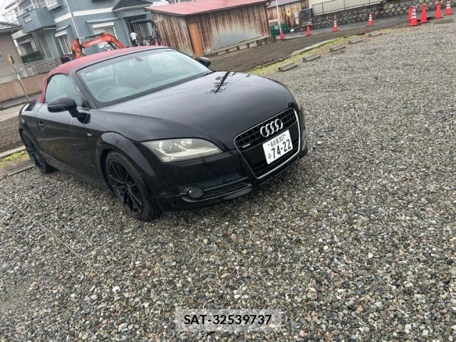 Audi TT ROADSTER 2010-09 8827933-0