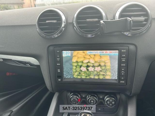 Audi TT ROADSTER 2010-09 8827933-15