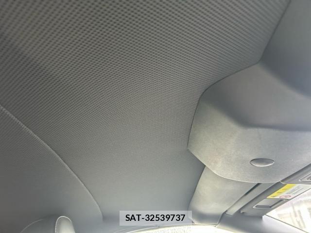 Audi TT ROADSTER 2010-09 8827933-18