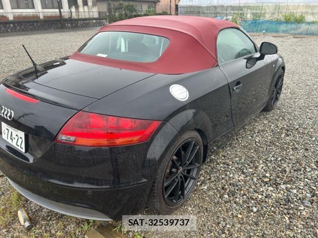 Audi TT ROADSTER 2010-09 8827933-2