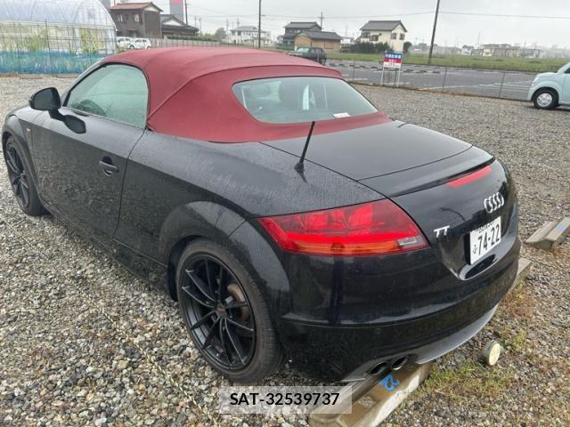 Audi TT ROADSTER 2010-09 8827933-3