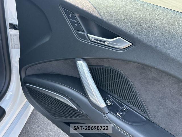 Audi TT 2017-05 4638122-11