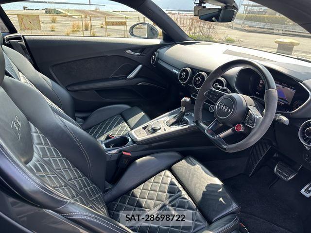 Audi TT 2017-05 4638122-16