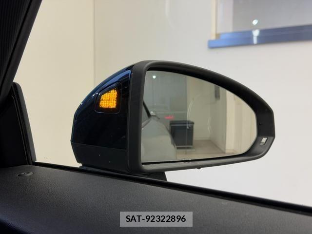Audi TT 2021-03 6610653-15