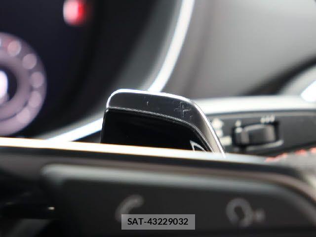 Audi TT 2018-08 7057526-27