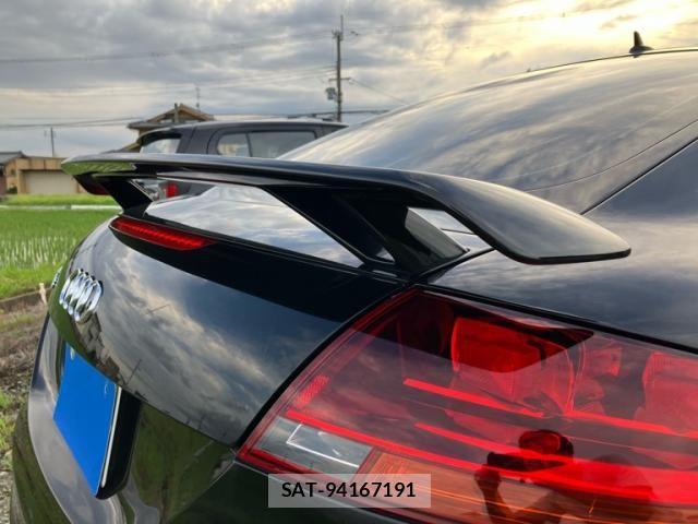 Audi TT 2010-04 7615115-5