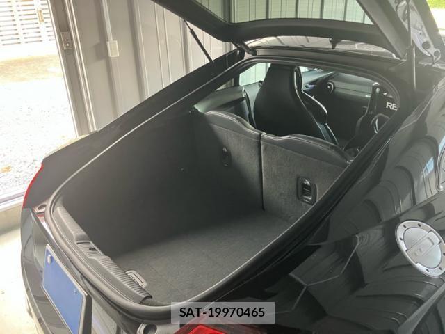 Audi TT 2017-10 8411313-9