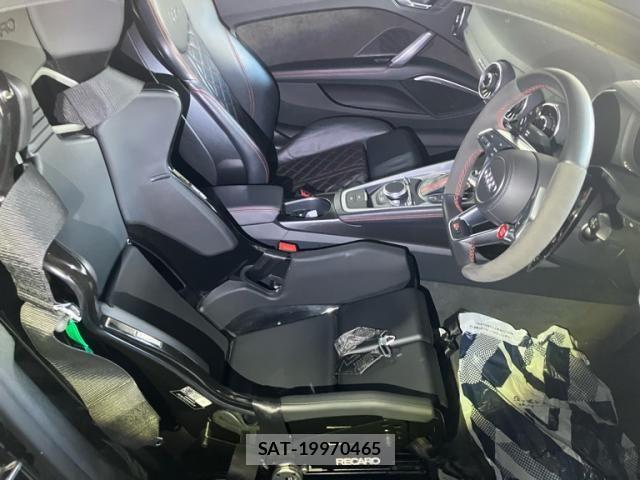 Audi TT 2017-10 8411313-10