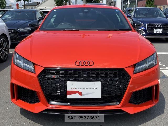 Audi TT 2017-04 8827935-17