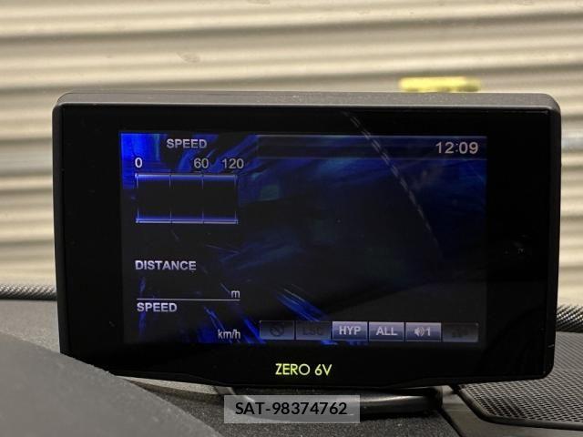 Audi TTS 2011-10 6610655-27