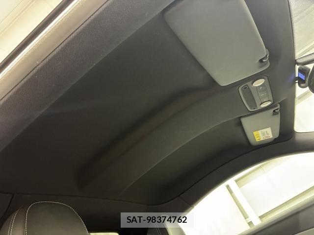 Audi TTS 2011-10 6610655-29